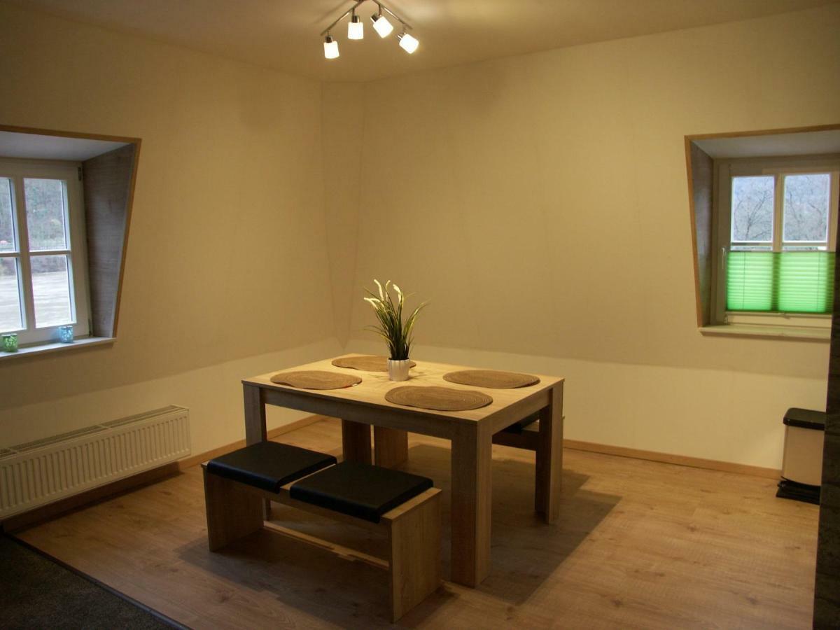 Ferienwohnung Roeschen Бернкастел-Кюс Екстериор снимка