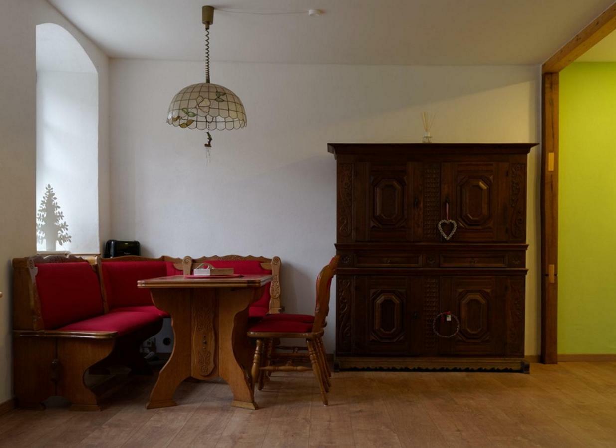 Ferienwohnung Roeschen Бернкастел-Кюс Екстериор снимка