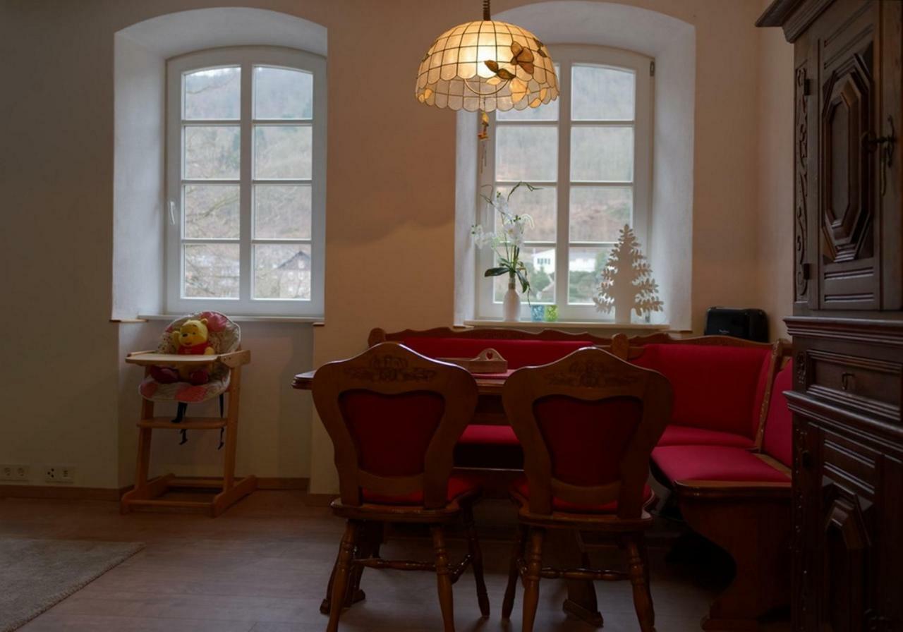 Ferienwohnung Roeschen Бернкастел-Кюс Екстериор снимка